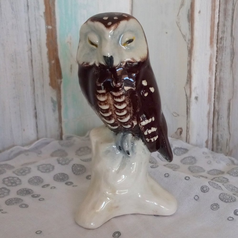 Vintage Goebel Brown Owl w/ Closed Eyes